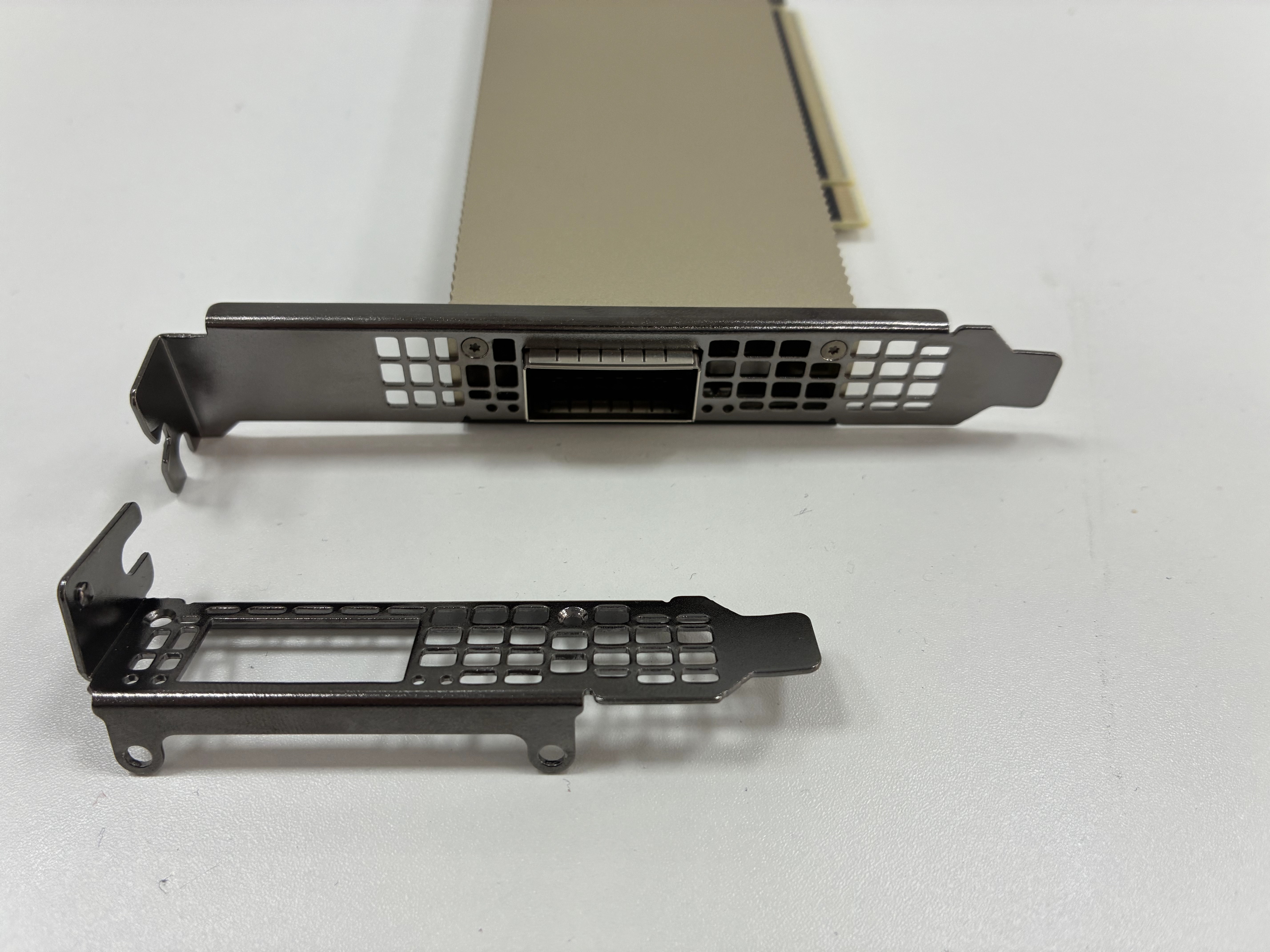 NVIDIA ConnectX-8 SuperNIC